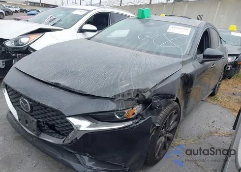2019 Mazda Mazda3 Preferred Package z USA, uszkodzony, nr VIN 3MZBPADL7KM113049